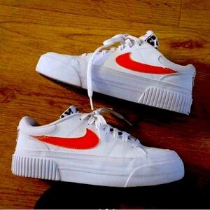 Women’s Nike Court Legacy Lift White/Orange Ratan Black Size 8.5